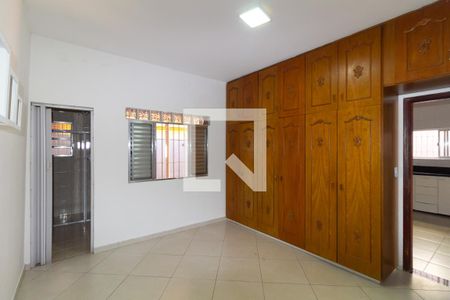 Quarto 2 - Suíte de casa para alugar com 2 quartos, 117m² em Vila Ema, São Paulo