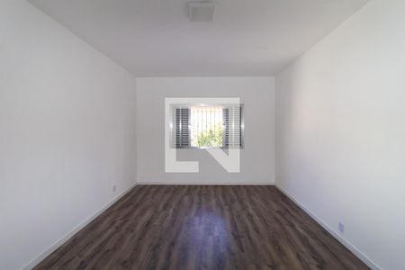 Quarto 1 de casa para alugar com 2 quartos, 117m² em Vila Ema, São Paulo
