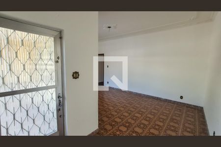 Sala de casa à venda com 5 quartos, 350m² em Vila da Penha, Rio de Janeiro