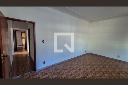 Sala de casa à venda com 5 quartos, 350m² em Vila da Penha, Rio de Janeiro