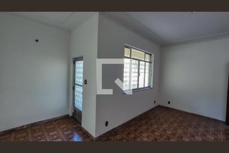 Sala de casa à venda com 5 quartos, 350m² em Vila da Penha, Rio de Janeiro