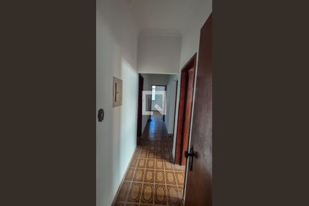Corredor de casa à venda com 5 quartos, 350m² em Vila da Penha, Rio de Janeiro