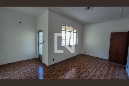 Sala de casa à venda com 5 quartos, 350m² em Vila da Penha, Rio de Janeiro