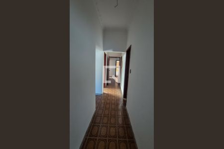 Corredor de casa à venda com 5 quartos, 350m² em Vila da Penha, Rio de Janeiro