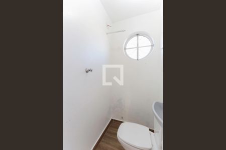Banheiro da suíte de casa para alugar com 1 quarto, 35m² em Lauzane Paulista, São Paulo