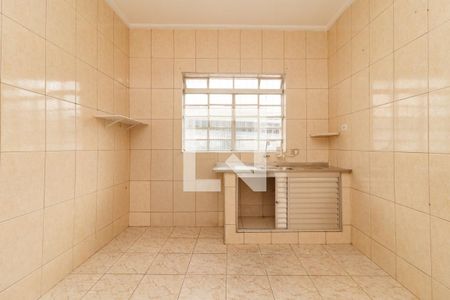 Cozinha de casa para alugar com 2 quartos, 130m² em Vila Gustavo, São Paulo