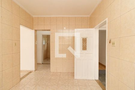 Cozinha de casa para alugar com 2 quartos, 130m² em Vila Gustavo, São Paulo