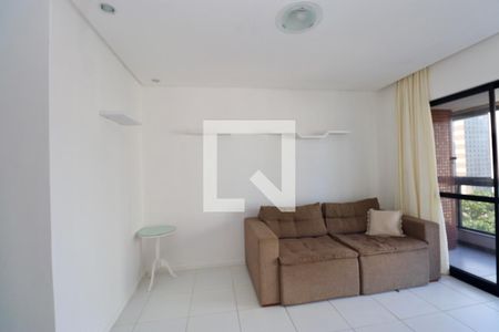 Sala de apartamento para alugar com 1 quarto, 50m² em Jardim Armação, Salvador