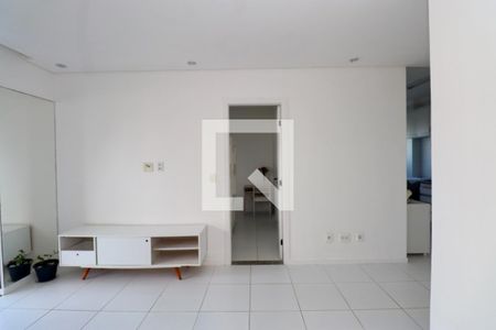 Sala de apartamento para alugar com 1 quarto, 50m² em Jardim Armação, Salvador