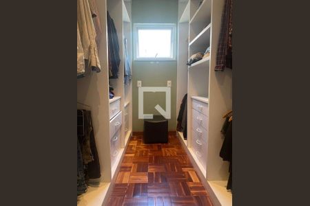 Casa à venda com 4 quartos, 380m² em Jardim Guanabara, Rio de Janeiro