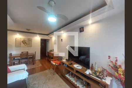 Sala de apartamento para alugar com 3 quartos, 76m² em Vila Sofia, São Paulo