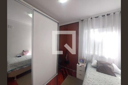 Quarto 1 de apartamento para alugar com 3 quartos, 76m² em Vila Sofia, São Paulo