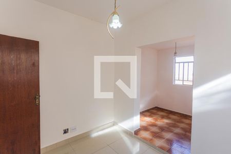 Suíte de casa para alugar com 2 quartos, 200m² em Esplanada, Belo Horizonte