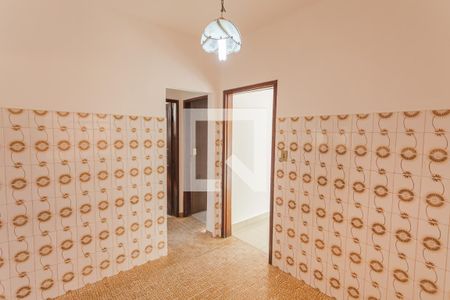 Sala 2 de casa para alugar com 2 quartos, 200m² em Esplanada, Belo Horizonte