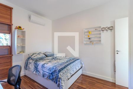 Casa à venda com 3 quartos, 152m² em Santo Amaro, São Paulo