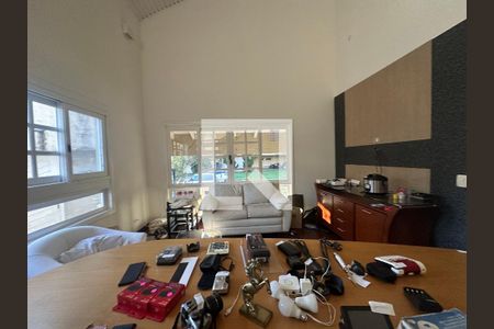 Sala de casa de condomínio para alugar com 4 quartos, 500m² em Alphaville Residencial Um, Barueri