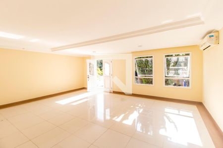 Sala de casa de condomínio à venda com 4 quartos, 600m² em Jardim do Golf I, Barueri
