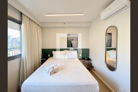 Quarto  de kitnet/studio à venda com 1 quarto, 25m² em Santo Amaro, São Paulo