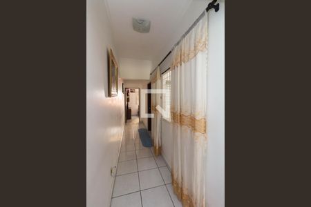 Corredor de casa à venda com 2 quartos, 220m² em Jardim Nossa Senhora do Carmo, São Paulo