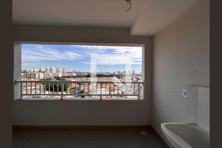 Varanda e área de serviço  de apartamento para alugar com 2 quartos, 35m² em Campo Grande, São Paulo