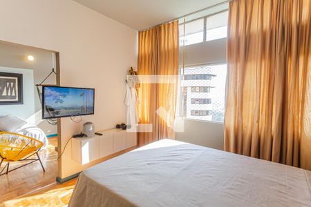 Suíte de apartamento para alugar com 1 quarto, 59m² em Funcionários, Belo Horizonte