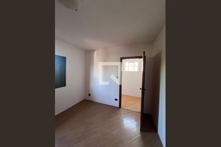 Quarto de casa à venda com 2 quartos, 100m² em Vila Cleonice, São Paulo