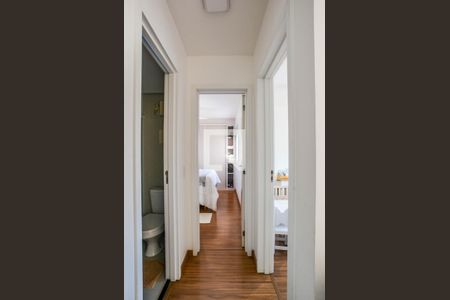 Corredor de apartamento à venda com 2 quartos, 50m² em Vila Leopoldina, Santo André
