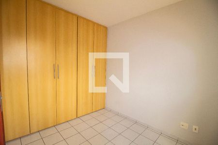 Quarto 02  de apartamento para alugar com 2 quartos, 65m² em Carlos Prates, Belo Horizonte