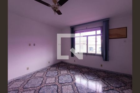 Quarto 1 de casa para alugar com 4 quartos, 180m² em Vila Dagmar, Belford Roxo
