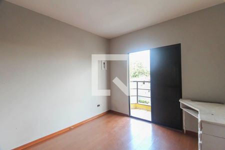 Casa para alugar com 3 quartos, 125m² em Parque Tomas Saraiva, São Paulo