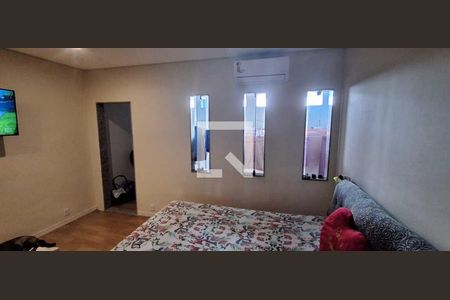 Quarto de casa para alugar com 2 quartos, 100m² em Gramacho, Duque de Caxias