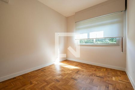 Quarto 1 de apartamento para alugar com 3 quartos, 137m² em Jardim Europa, São Paulo
