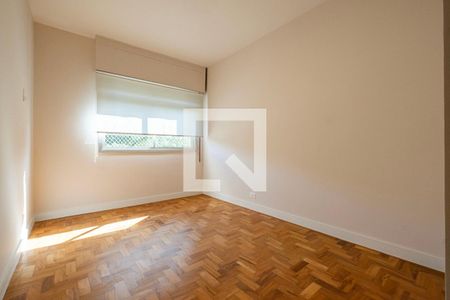 Quarto 1 de apartamento para alugar com 3 quartos, 137m² em Jardim Europa, São Paulo