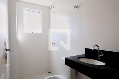 Banheiro da Suíte de apartamento à venda com 2 quartos, 51m² em Santo Andre, Belo Horizonte