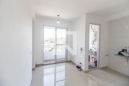 Sala de apartamento para alugar com 2 quartos, 48m² em Jardim Planalto, Carapicuíba