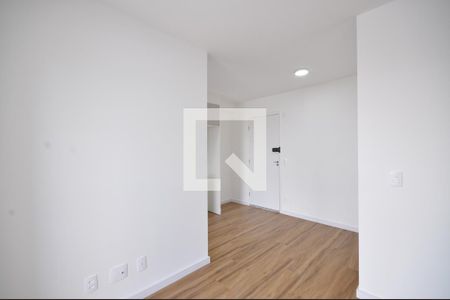 Sala de apartamento para alugar com 2 quartos, 42m² em Vila Nova Mazzei, São Paulo
