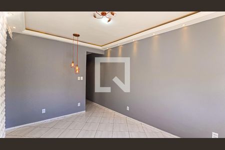 Sala de apartamento para alugar com 2 quartos, 49m² em Todos Os Santos, Rio de Janeiro