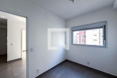 Quarto 1 de apartamento para alugar com 2 quartos, 38m² em Vila Invernada, São Paulo