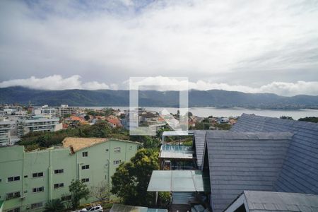 Vista da Sala de casa para alugar com 2 quartos, 100m² em Camboinhas, Niterói