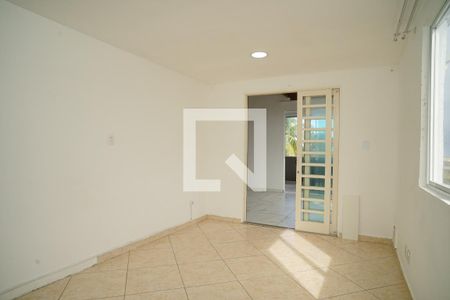 Quarto 1 de casa para alugar com 2 quartos, 100m² em Camboinhas, Niterói