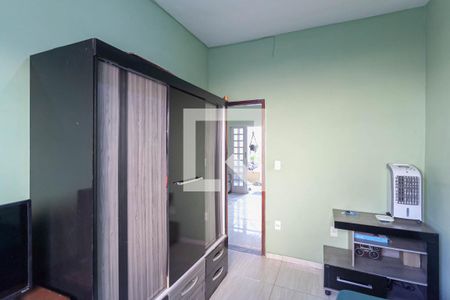 Quarto 2 de casa à venda com 3 quartos, 290m² em Pedra Azul, Contagem