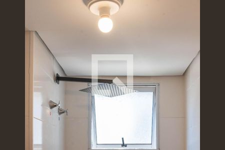 Banheiro de apartamento para alugar com 1 quarto, 45m² em Parque Industrial, Campinas