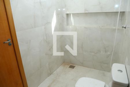 Banheiro Suíte 1 de casa à venda com 3 quartos, 118m² em Vila Redencao, Goiânia