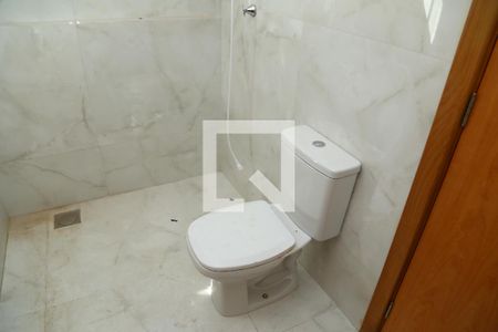 Banheiro Suíte 1 de casa à venda com 3 quartos, 118m² em Vila Redencao, Goiânia
