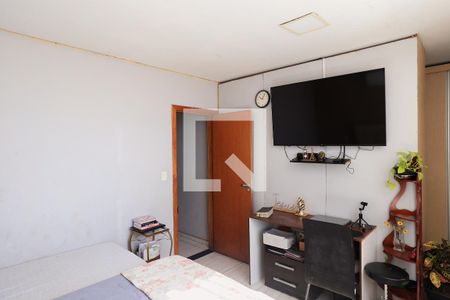 Suíte de casa para alugar com 3 quartos, 300m² em Ipiranga, Belo Horizonte