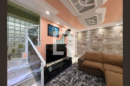 Sala de casa à venda com 4 quartos, 323m² em Cidade São Jorge, Santo André