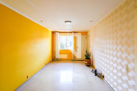 Casa de Condomínio para alugar com 2 quartos, 125m² em Jardim Santa Efigenia, São Paulo