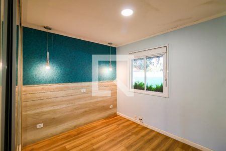 Casa de Condomínio para alugar com 2 quartos, 125m² em Jardim Santa Efigenia, São Paulo