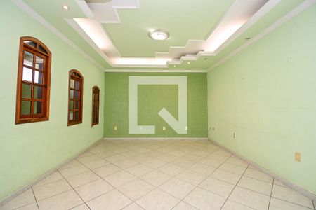 Sala de casa para alugar com 3 quartos, 160m² em Funcionários, Contagem