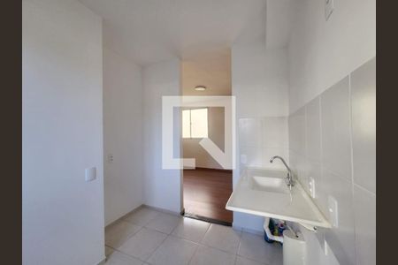 Cozinha de apartamento para alugar com 2 quartos, 48m² em Tijuca, Contagem